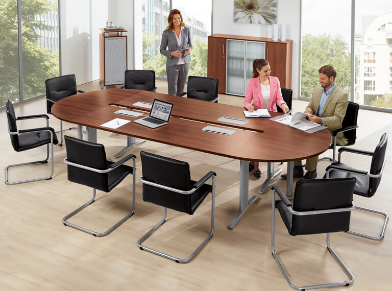 Bürotische, Konferenztische - hier im Büromöbel-Programm von Office-Trade.ch